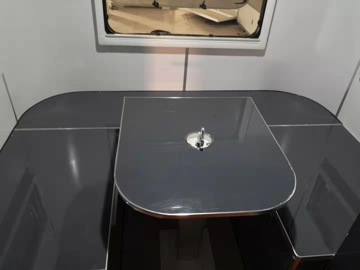 Индивидуальный поплавок для лошадей