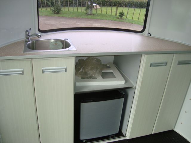 Делюкс тип 2 лошади Триал для лошадей с угловой загрузкой