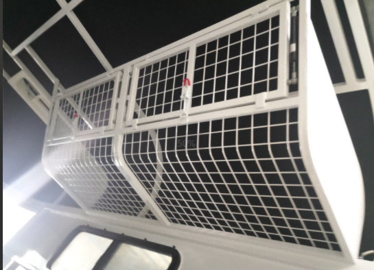 стандартный прицеп для перевозки лошадей с прямой загрузкой на 2 лошади